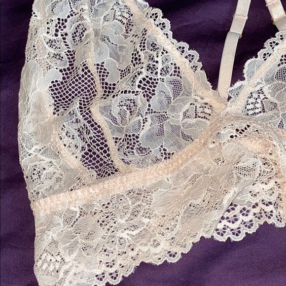 Fenty floral lace racer back brallette - Picture 5 of 6